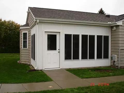 28 Surrey Ln, Woonsocket, RI 02895 photo 22