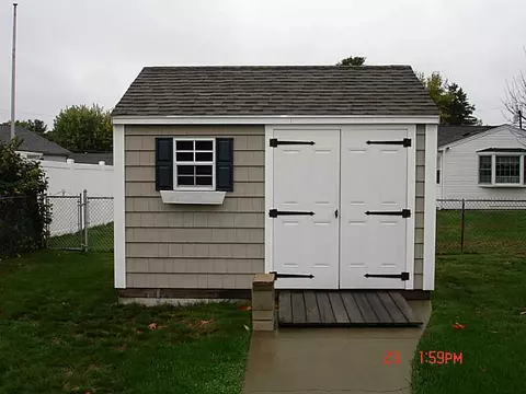 28 Surrey Ln, Woonsocket, RI 02895 photo 19