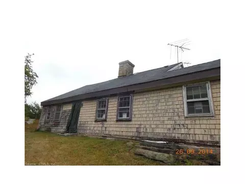 37 Batterson Ave, Westerly, RI 02891 photo 8