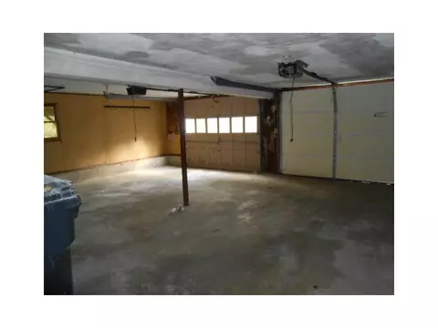 281 Boulder View Dr, Warwick, RI 02886 photo 15