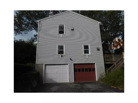 281 Boulder View Dr, Warwick, RI 02886 photo 3