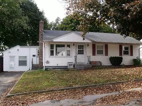 12 Bernard Dr, Coventry, RI 02816 photo 2