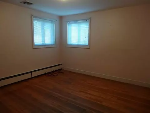 36 Commodore Ave, Warwick, RI 02889 photo 6