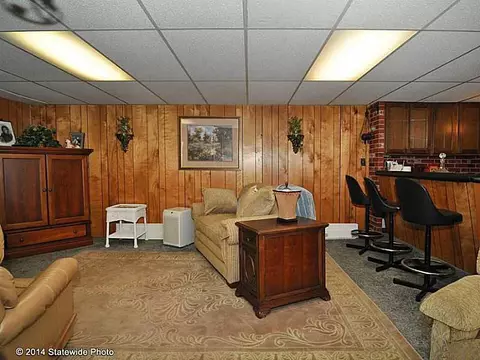 157 Pilgrim Ave, Coventry, RI 02816 photo 21