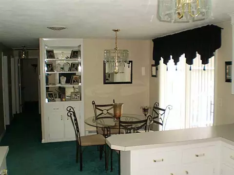 19 Eagle Rd, Cranston, RI 02920 photo 13
