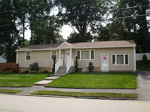 19 Eagle Rd, Cranston, RI 02920 photo 2