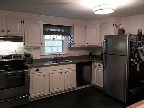 29 Colgate St, Warwick, RI 02888 photo 8