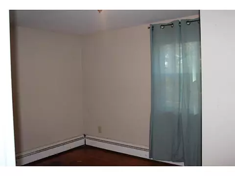 32 Haverford Rd, Warwick, RI 02886 photo 11