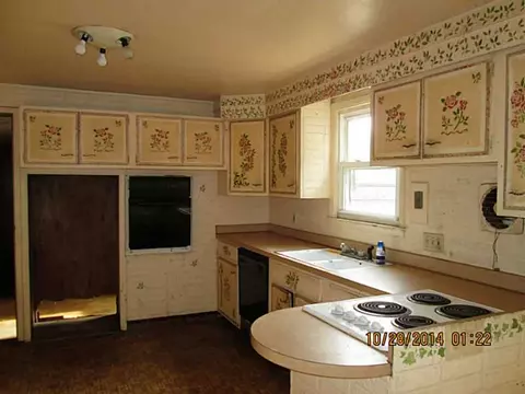 178 Asylum Rd, Warwick, RI 02886 photo 6
