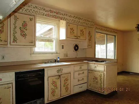 178 Asylum Rd, Warwick, RI 02886 photo 5