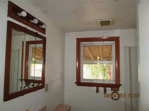 178 Asylum Rd, Warwick, RI 02886 photo 9