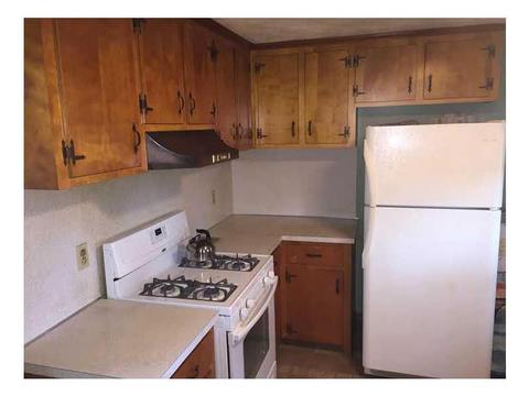 56 Corin St, Warwick, RI 02886 photo 3