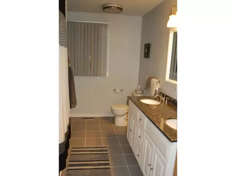 55 Stephanie Ct, Warwick, RI 02889 photo 13
