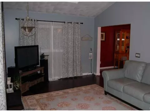 55 Stephanie Ct, Warwick, RI 02889 photo 5
