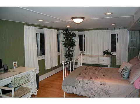 55 Stephanie Ct, Warwick, RI 02889 photo 9