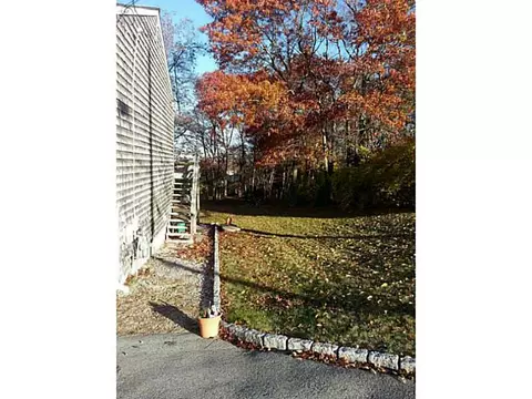 14 Monroe Dr, Coventry, RI 02816 photo 3