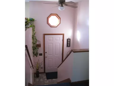 14 Monroe Dr, Coventry, RI 02816 photo 4