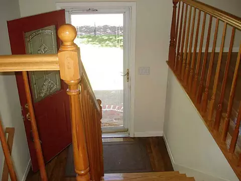 77 Landmark Rd, Warwick, RI 02886 photo 11