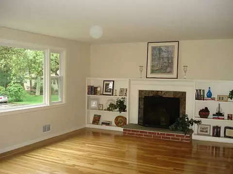 77 Landmark Rd, Warwick, RI 02886 photo 6
