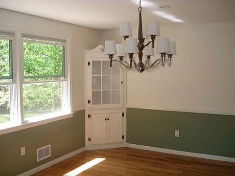 77 Landmark Rd, Warwick, RI 02886 photo 9