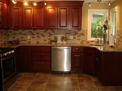 77 Landmark Rd, Warwick, RI 02886 photo 7