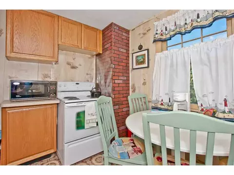 6 Rip Tide Dr, Westerly, RI 02891 photo 9