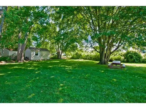 6 Rip Tide Dr, Westerly, RI 02891 photo 2