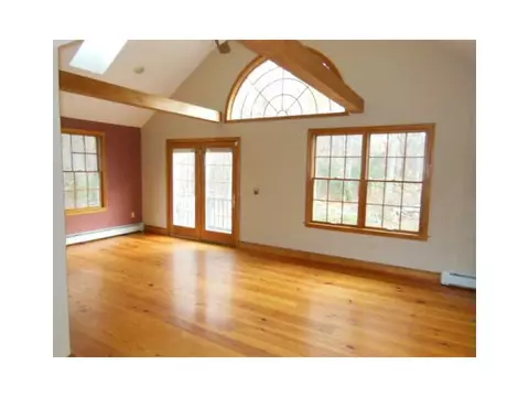 18 Rose Dr, Exeter, RI 02822 photo 9