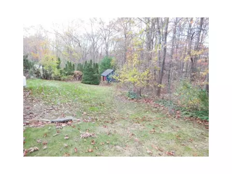 18 Rose Dr, Exeter, RI 02822 photo 4