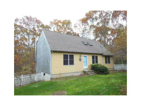 18 Rose Dr, Exeter, RI 02822 photo 2