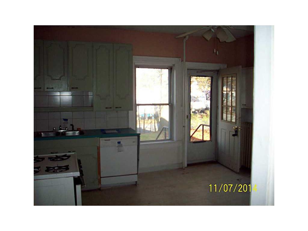 7 9 Broad St, Warwick, RI 02888 photo 3