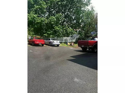 98 Crawford St, Woonsocket, RI 02895 photo 3