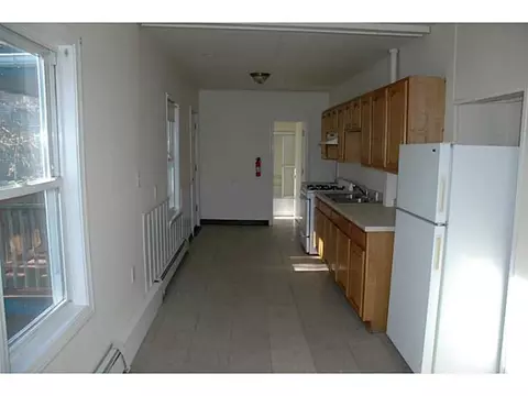120 Pleasant St, Woonsocket, RI 02895 photo 6