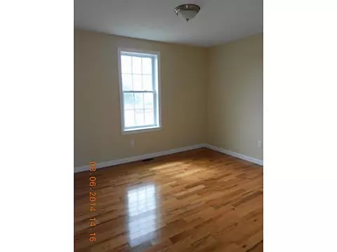 139 Danielle Dr, Woonsocket, RI 02895 photo 8