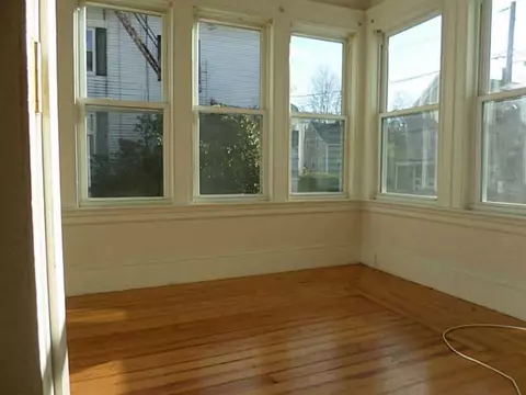 122 Alice Ave, Woonsocket, RI 02895 photo 4