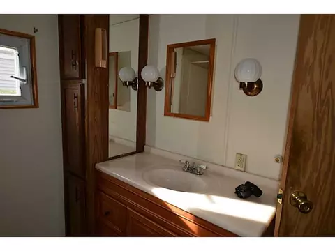 32 Lear Dr, Coventry, RI 02816 photo 5