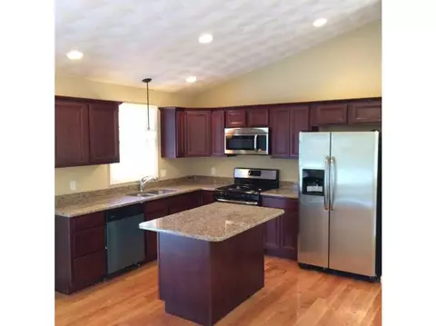 256 Pray Hill Rd, Glocester, RI 02814 photo 4