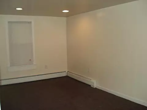 40 Mapleville Main St, Mapleville, RI 02839 photo 8