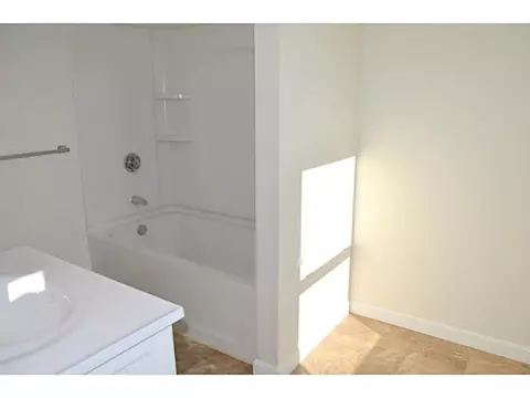 6 Barber Ave, Warwick, RI 02886 photo 11