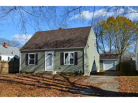 6 Barber Ave, Warwick, RI 02886 photo 1