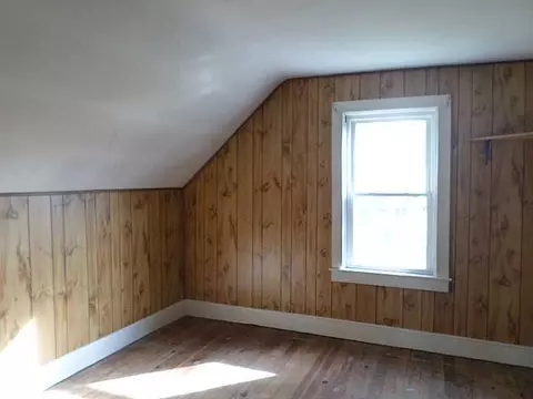 206 Farm St, Woonsocket, RI 02895 photo 13