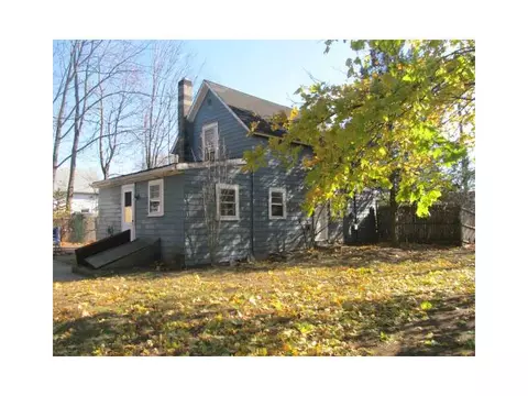 83 Harvard Ave, Warwick, RI 02889 photo 3