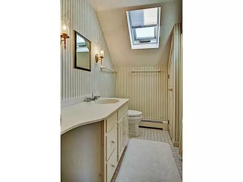 1 Meadow Ave, Westerly, RI 02891 photo 14