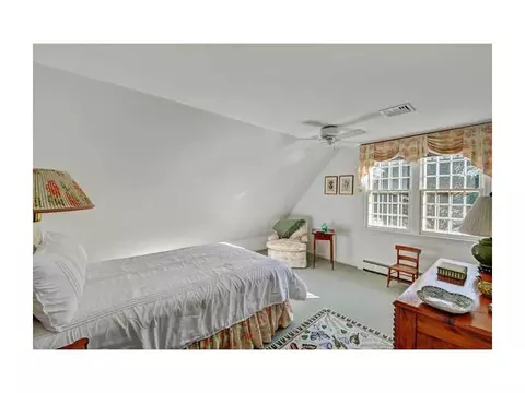 1 Meadow Ave, Westerly, RI 02891 photo 22