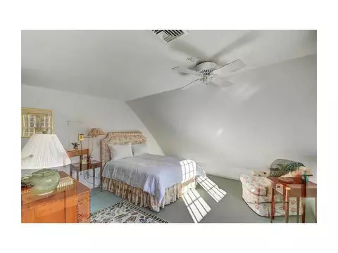 1 Meadow Ave, Westerly, RI 02891 photo 17