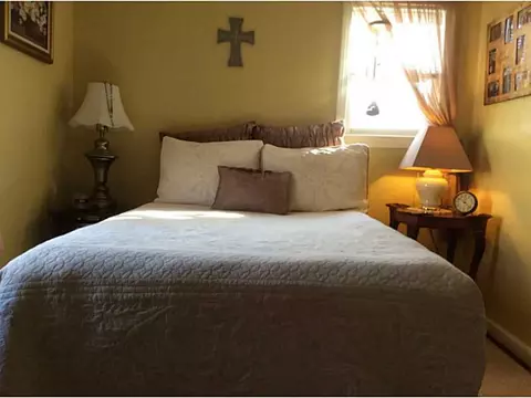 134 Hamilton Ave, Warwick, RI 02886 photo 12
