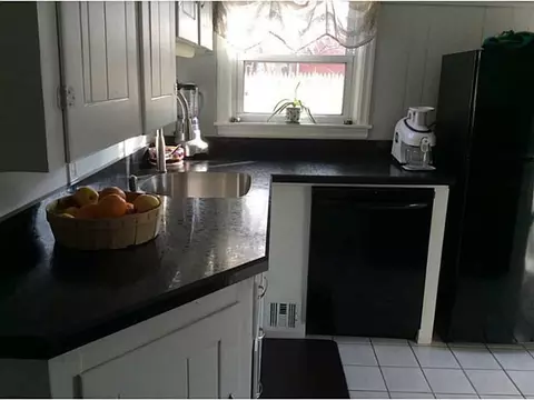 134 Hamilton Ave, Warwick, RI 02886 photo 7