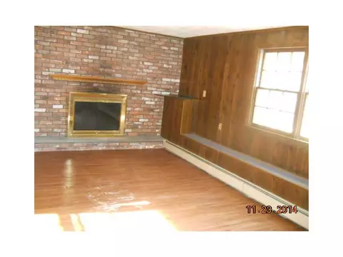 30 Bunting Rd, Warwick, RI 02889 photo 11