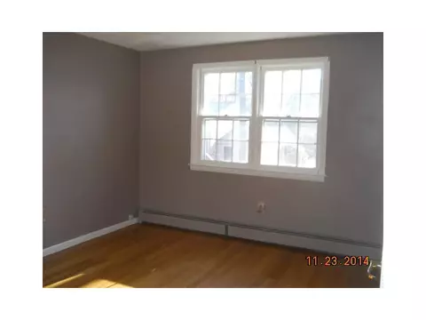 30 Bunting Rd, Warwick, RI 02889 photo 7