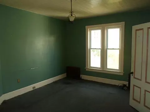 302 Blackstone St, Woonsocket, RI 02895 photo 5